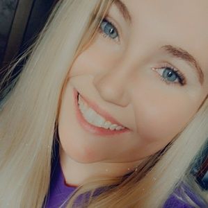 Meet your Posher, Alisha